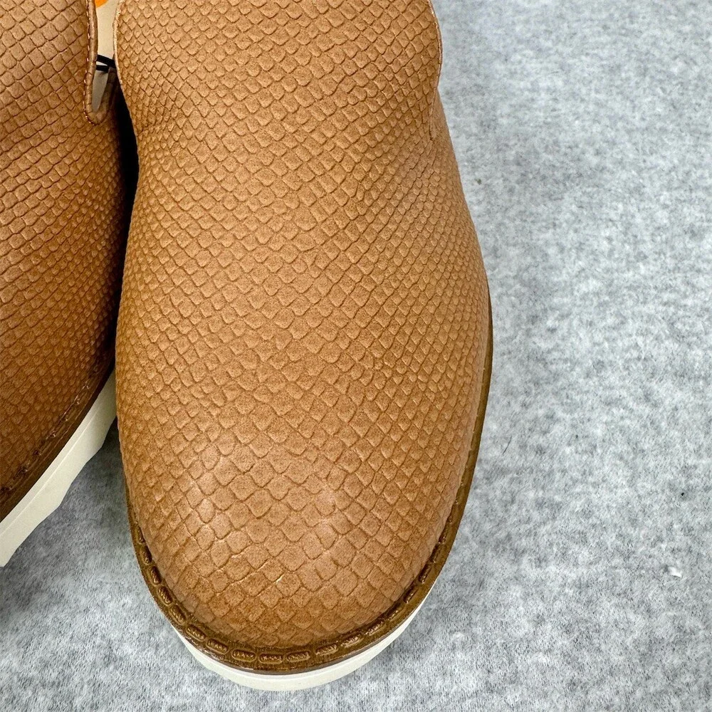 Aldo Womens Loafer Comfort Flats Brown Embossed Slip On Size 11